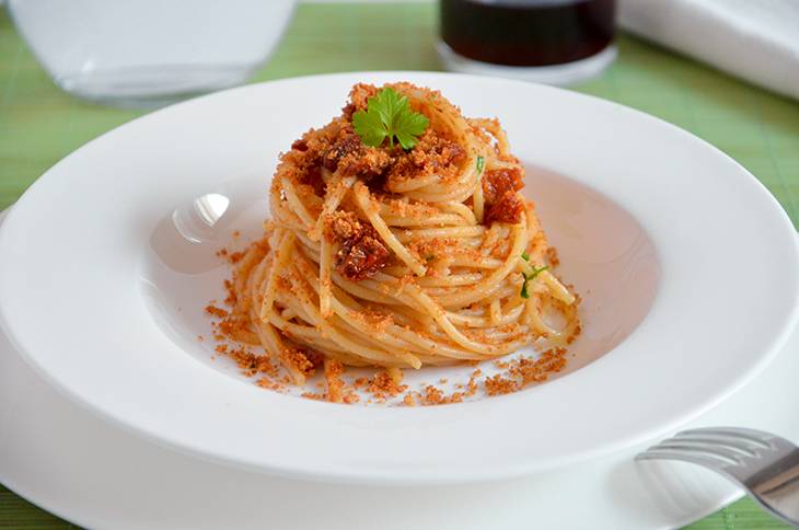 Ricetta Pasta Con Pomodori Secchi E Acciughe La Cucina Imperfetta