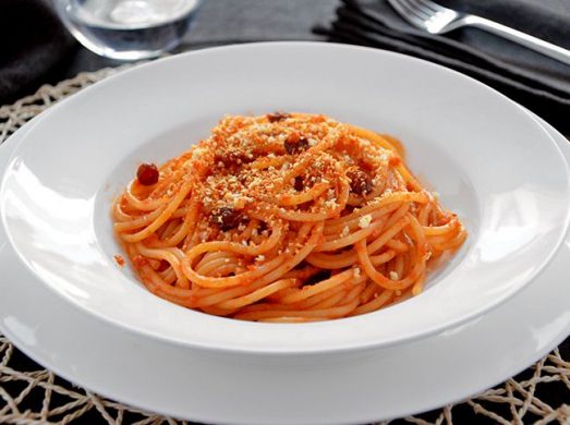 Ricetta Pasta Con Pomodori Secchi E Acciughe La Cucina Imperfetta