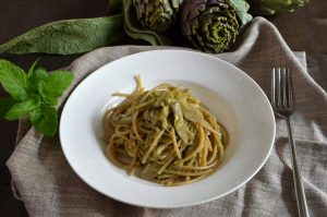 Pasta con i carciofi